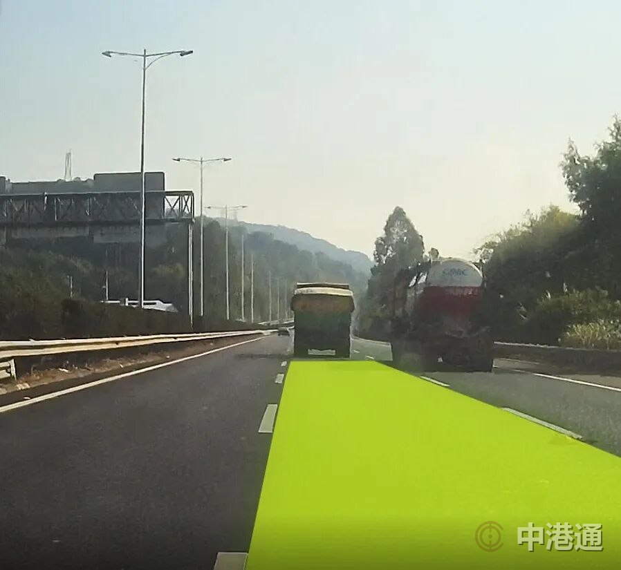 车道偏离预警